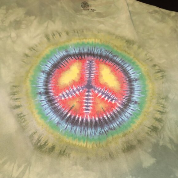 The Mountain Green Tie-Dye Peace Sign T-Shirt Size L. Festival. Unity. USA Made. - Picture 4 of 7